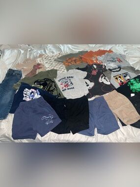 Large bundle lot of 3t clothes